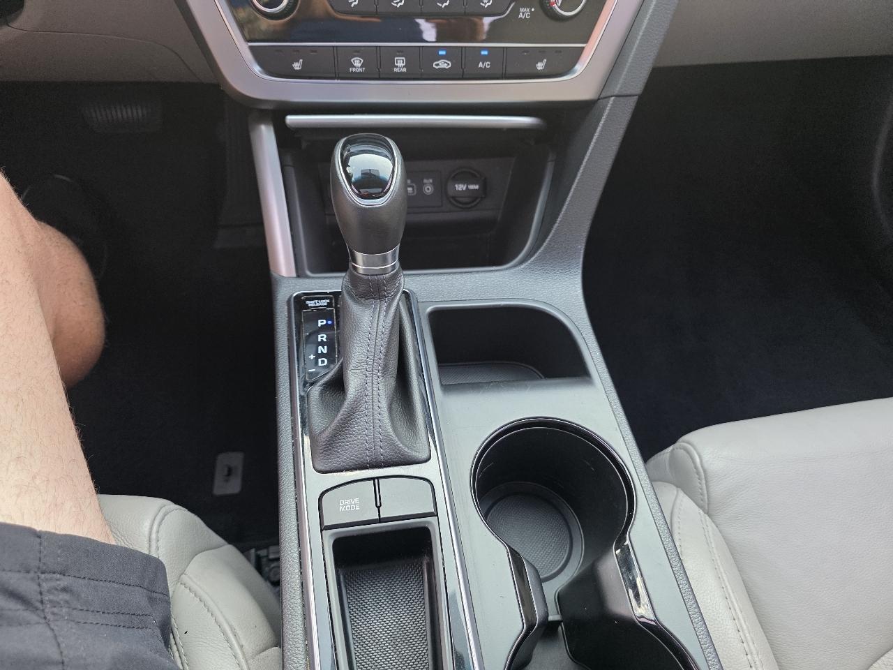 Hyundai Sonata Sport 2.4L 2017