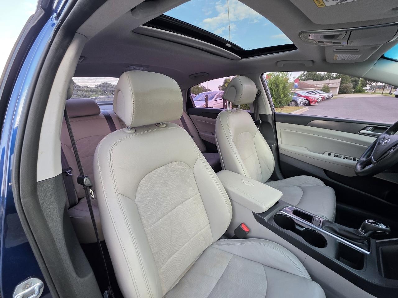 Hyundai Sonata Sport 2.4L 2017