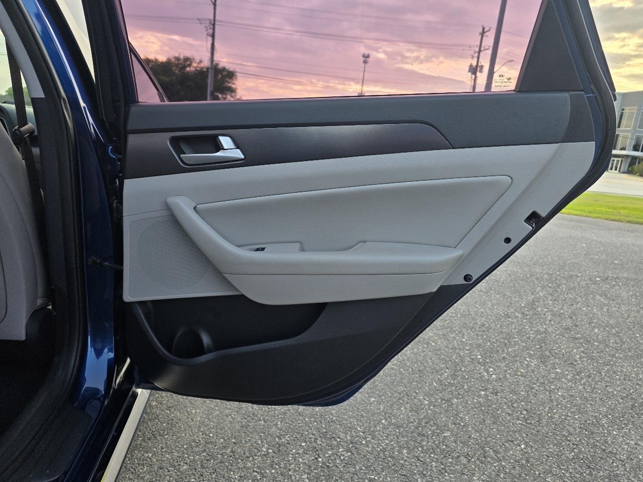 Hyundai Sonata Sport 2.4L 2017