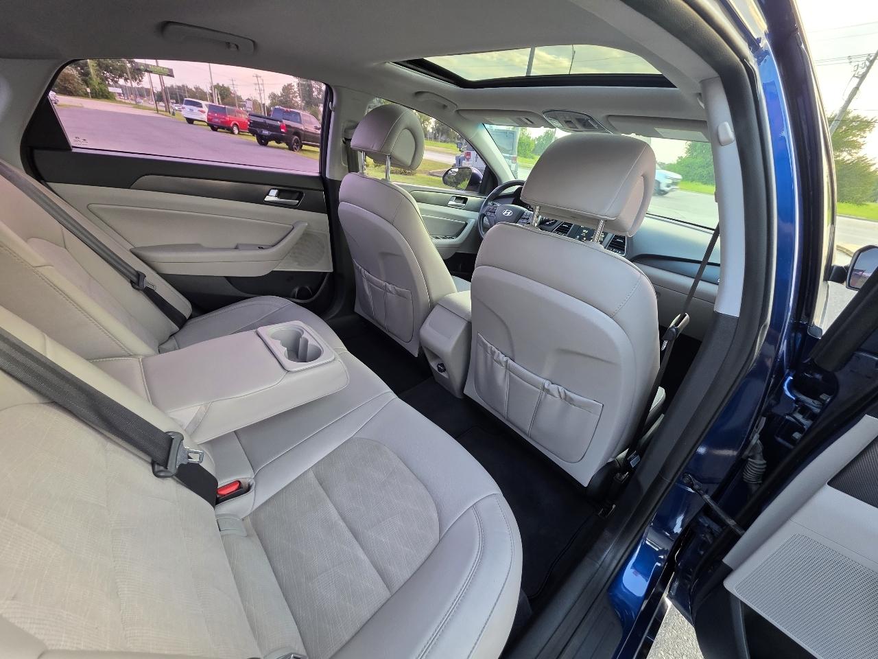 Hyundai Sonata Sport 2.4L 2017