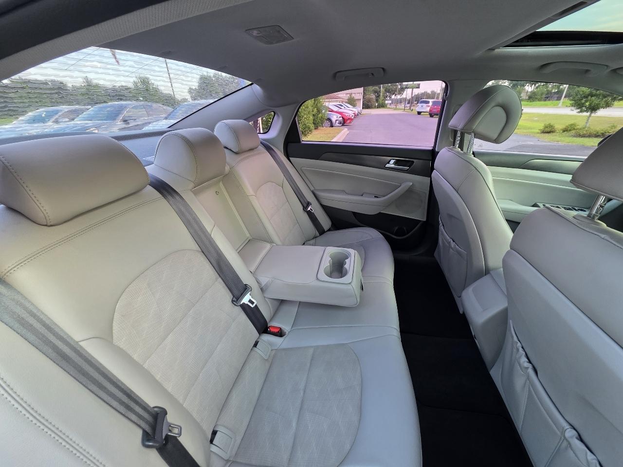 Hyundai Sonata Sport 2.4L 2017