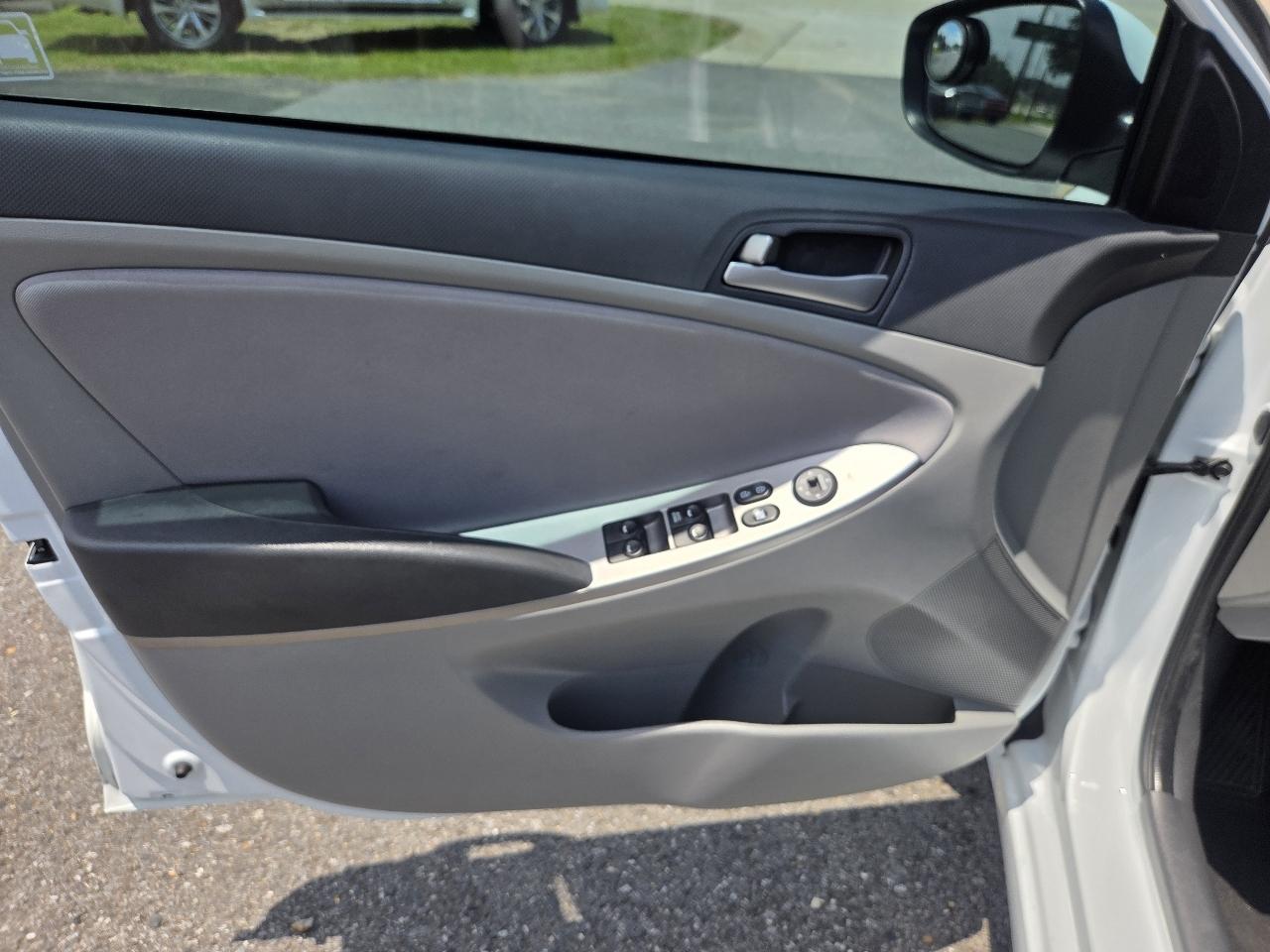 Hyundai Accent Value Edition Sedan Auto 2017