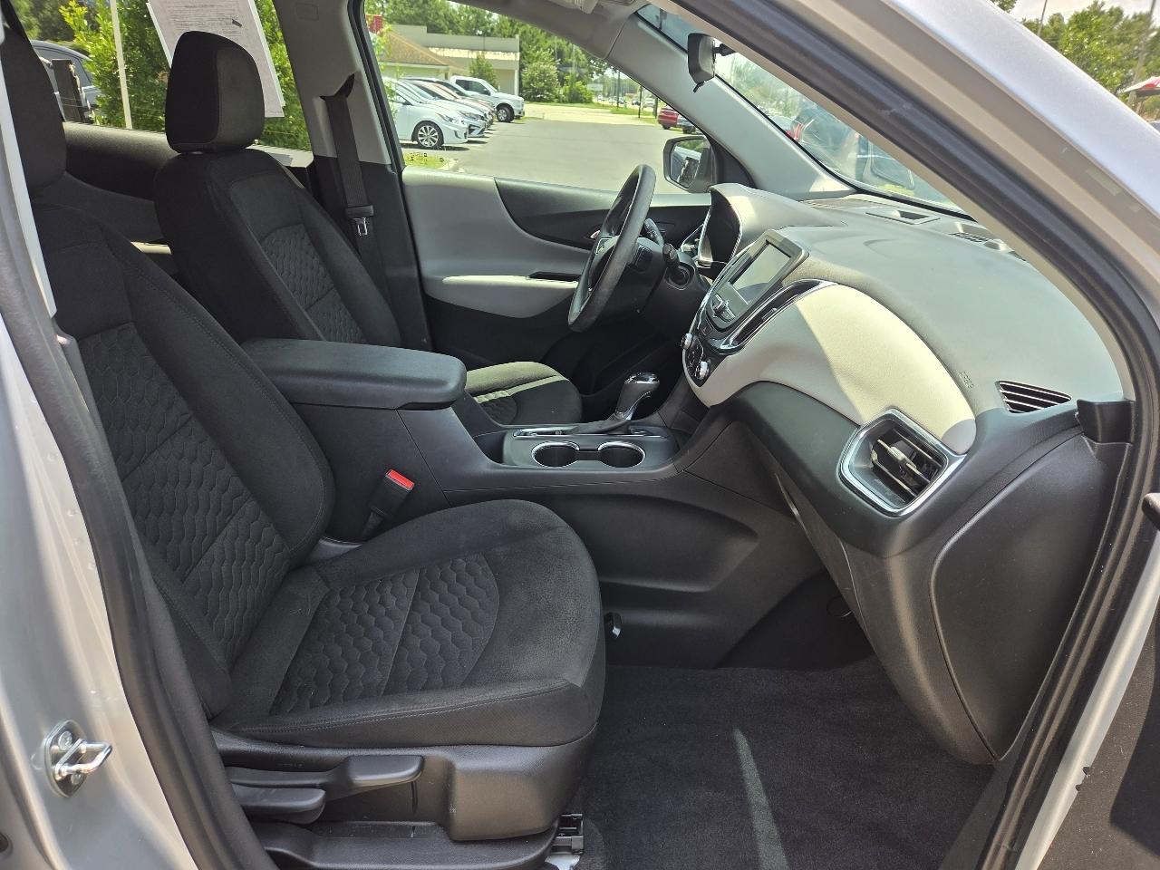 Chevrolet Equinox FWD 4dr LS w/1LS 2021