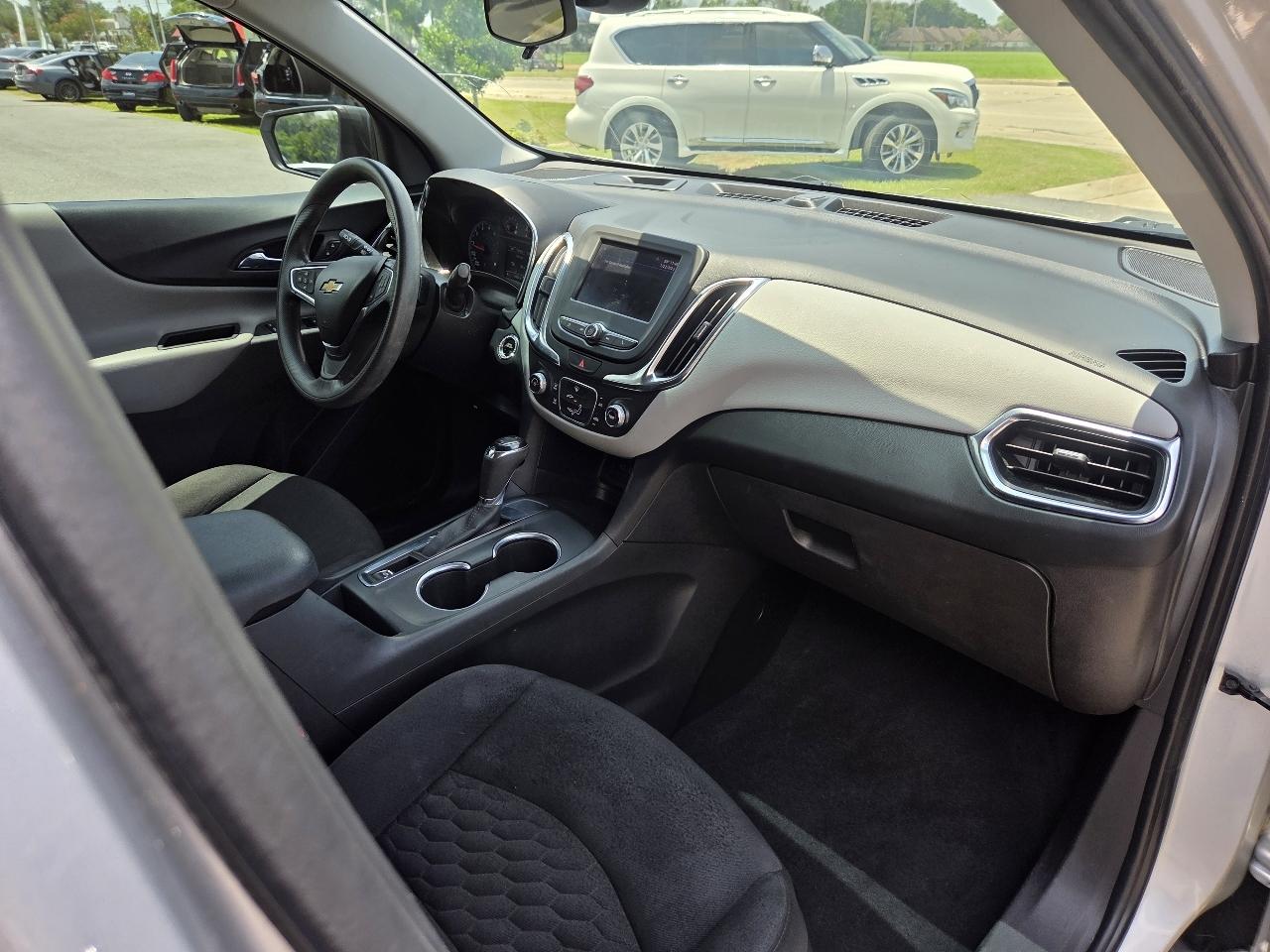 Chevrolet Equinox FWD 4dr LS w/1LS 2021
