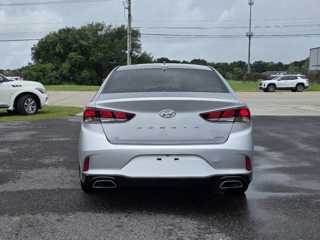 Hyundai Sonata Sport 2.4L 2019
