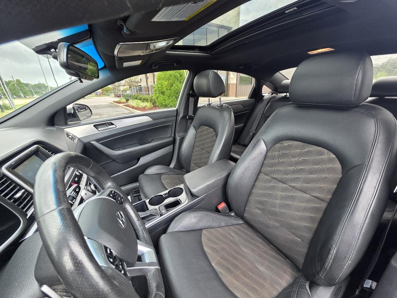 Hyundai Sonata Sport 2.4L 2019