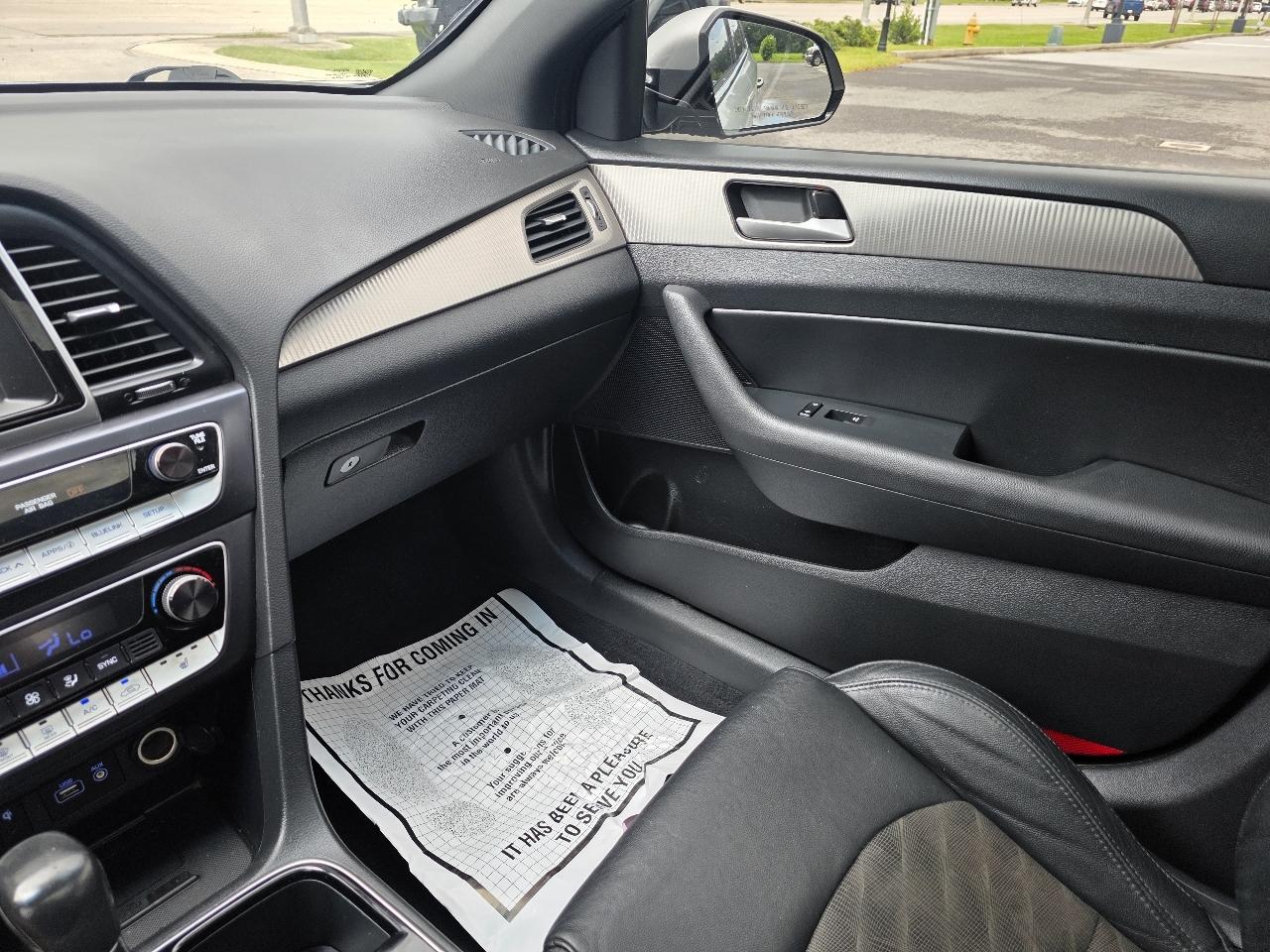 Hyundai Sonata Sport 2.4L 2019