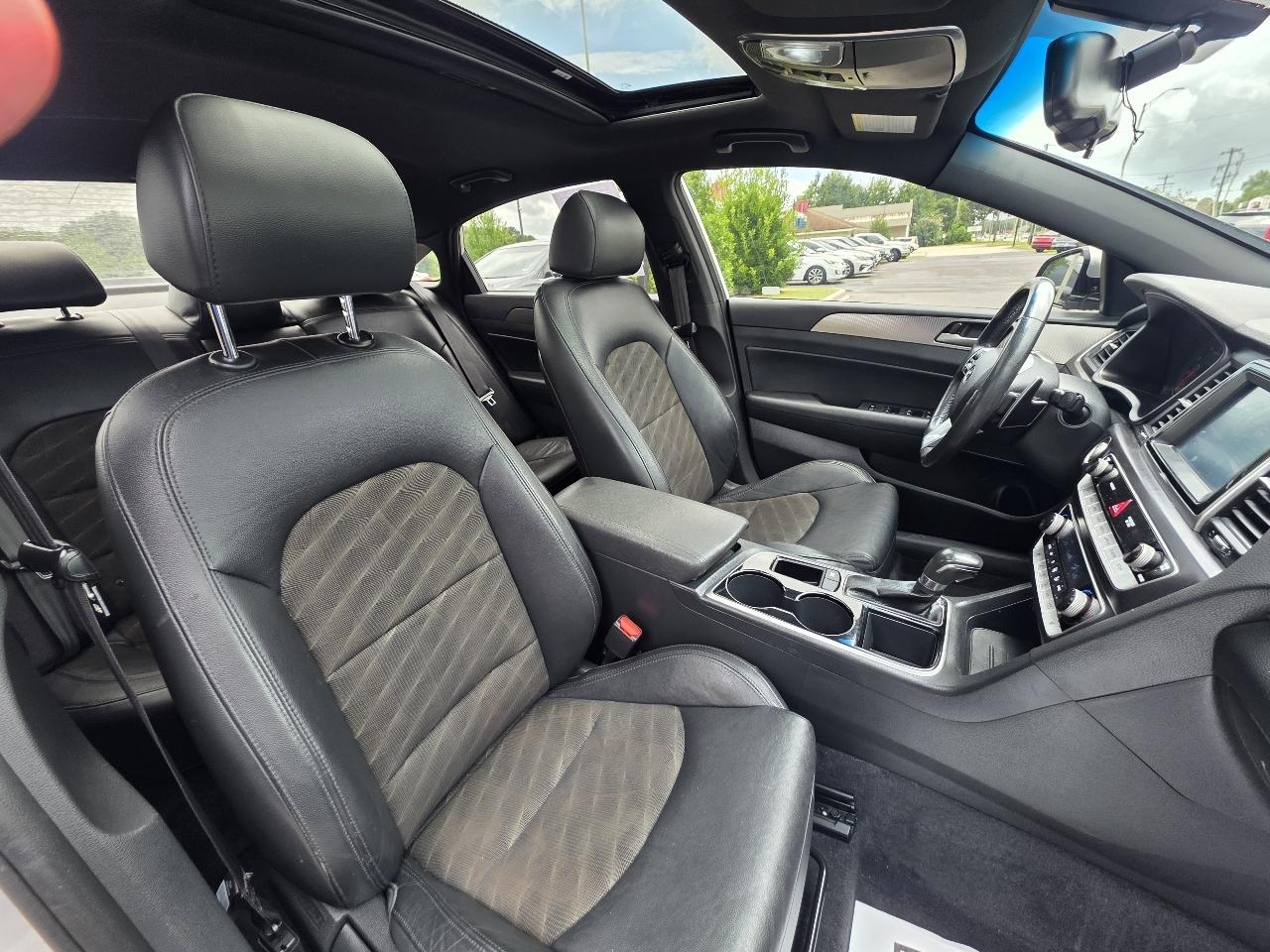 Hyundai Sonata Sport 2.4L 2019