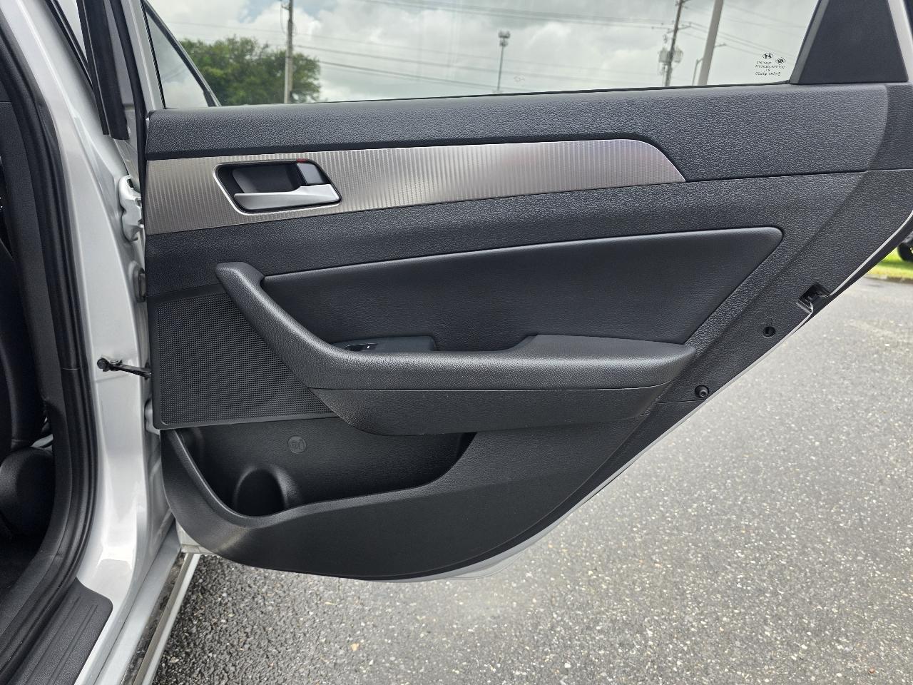 Hyundai Sonata Sport 2.4L 2019