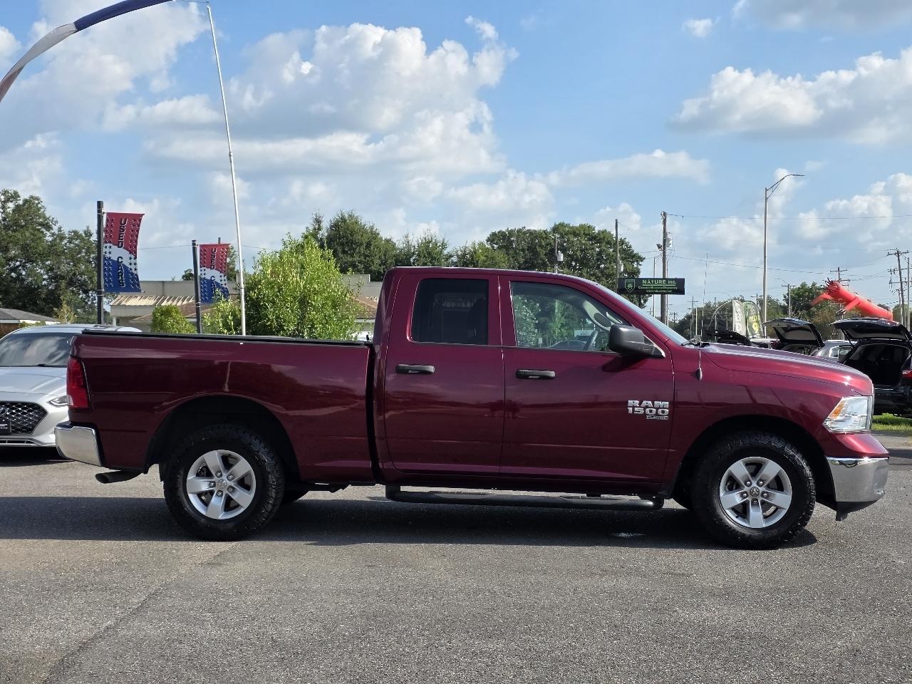 RAM 1500 Classic Tradesman 4x2 Quad Cab 6'4" Box 2019