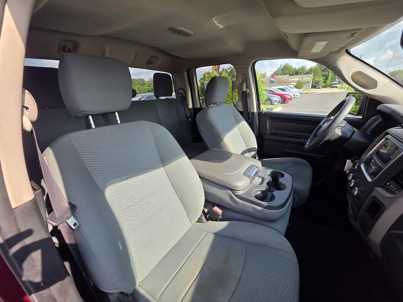 RAM 1500 Classic Tradesman 4x2 Quad Cab 6'4" Box 2019