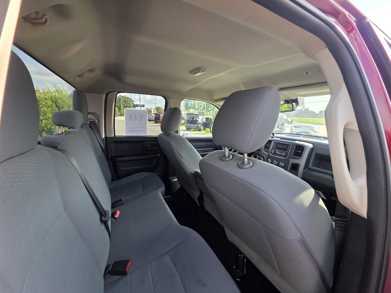 RAM 1500 Classic Tradesman 4x2 Quad Cab 6'4" Box 2019