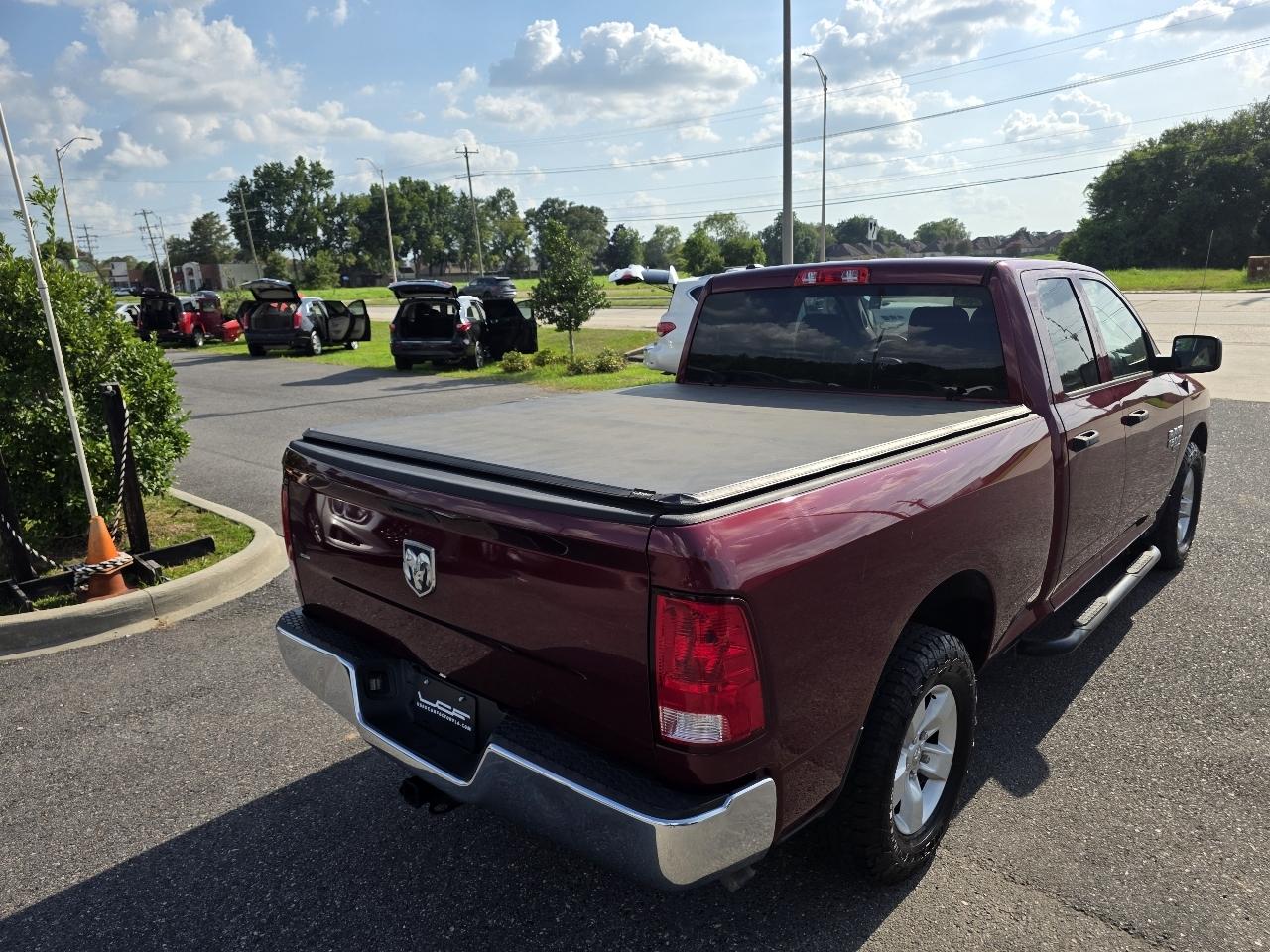 RAM 1500 Classic Tradesman 4x2 Quad Cab 6'4" Box 2019
