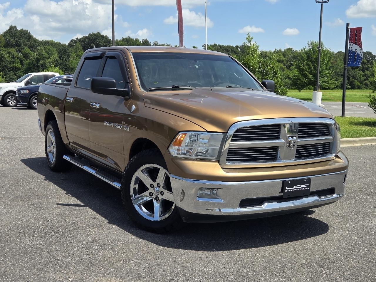 RAM 1500 2WD Crew Cab 140.5" Lone Star 2012