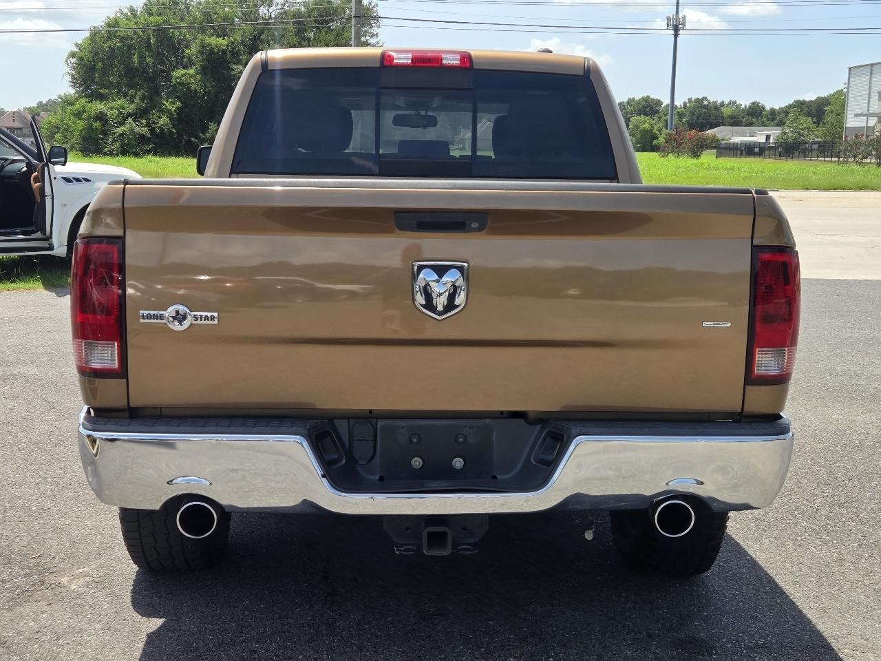RAM 1500 2WD Crew Cab 140.5" Lone Star 2012