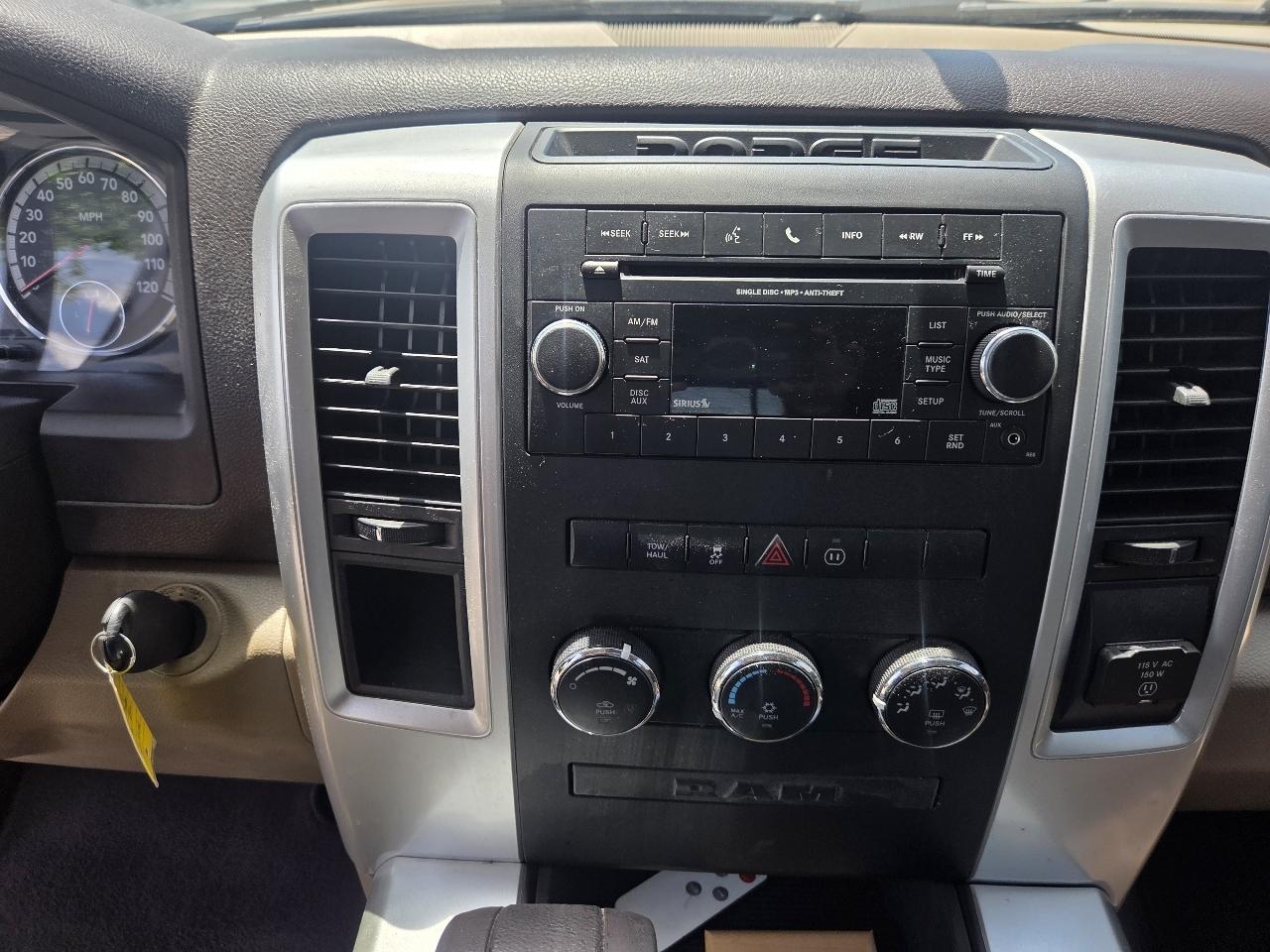 RAM 1500 2WD Crew Cab 140.5" Lone Star 2012