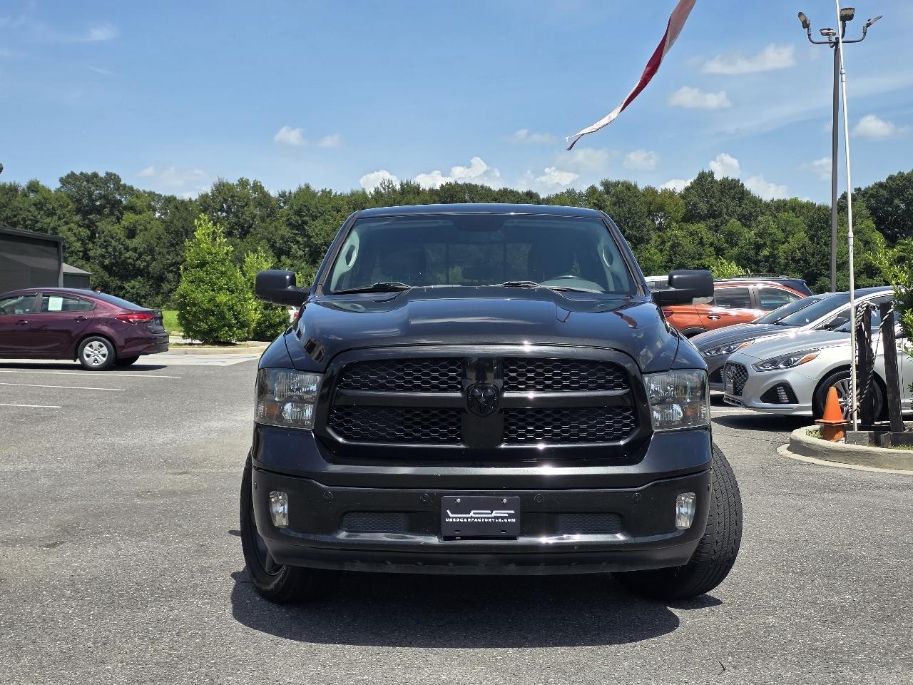 RAM 1500 Big Horn 4x4 Crew Cab 5'7" Box 2018