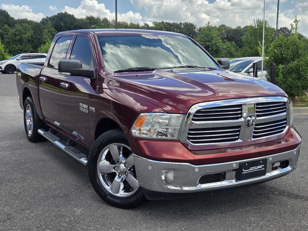 RAM 1500 2WD Crew Cab 140.5" Lone Star 2016