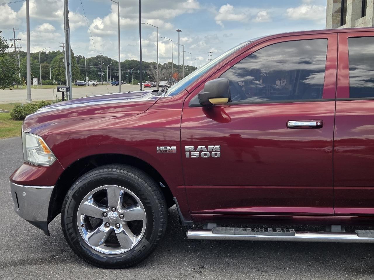 RAM 1500 2WD Crew Cab 140.5" Lone Star 2016