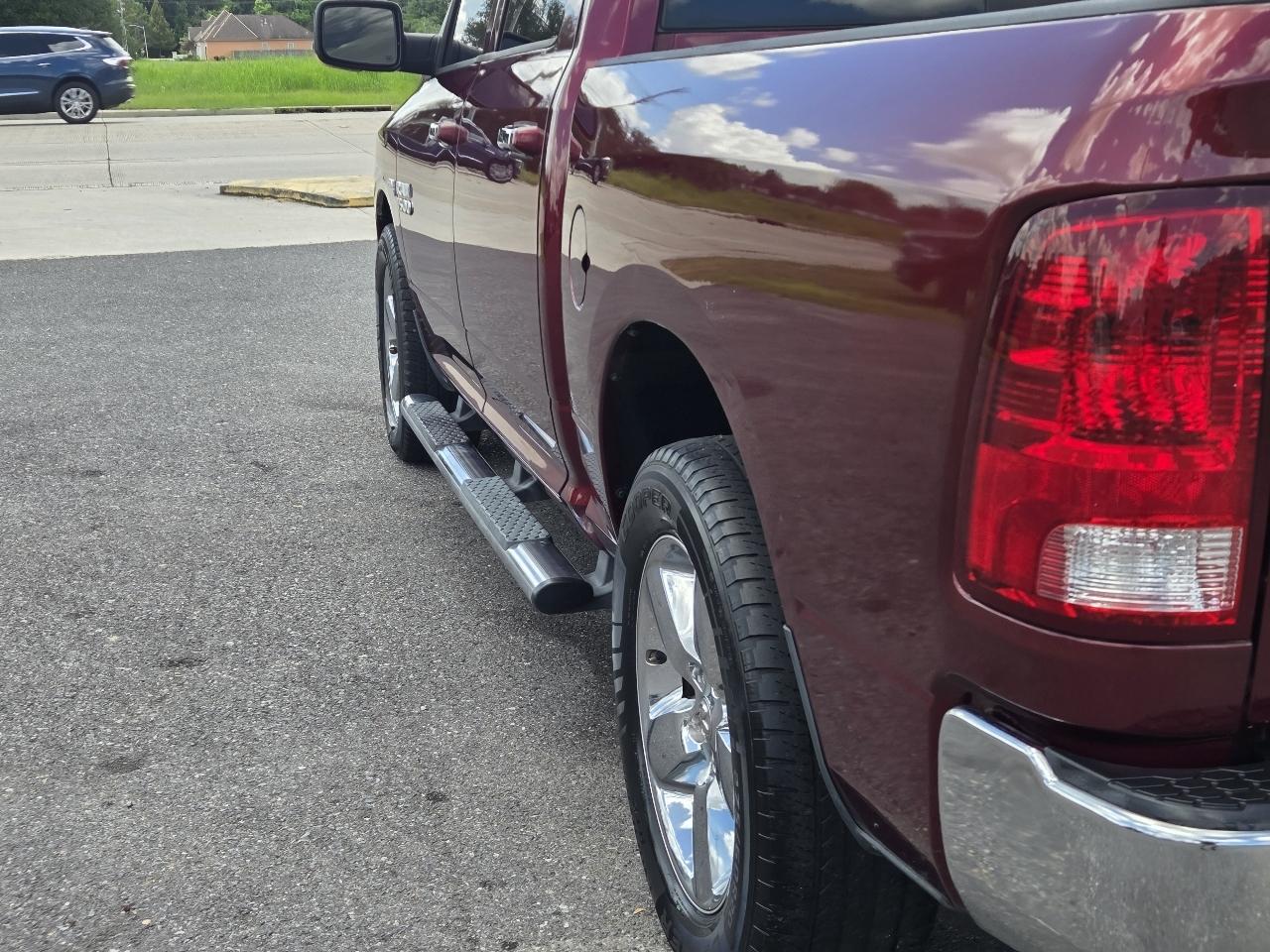 RAM 1500 2WD Crew Cab 140.5" Lone Star 2016