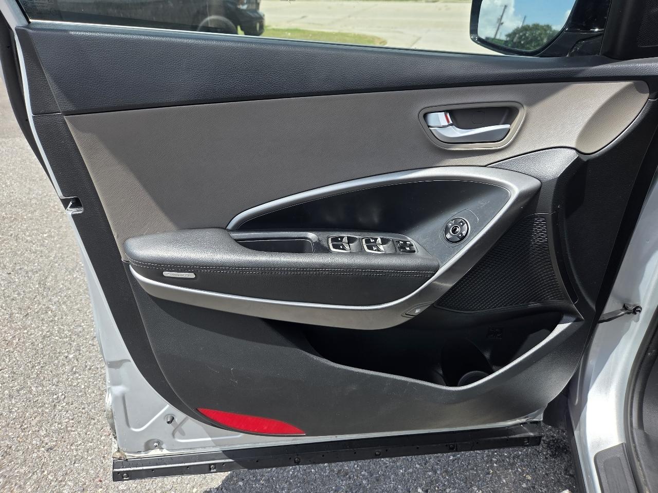 Hyundai Santa Fe SE 3.3L Auto 2018