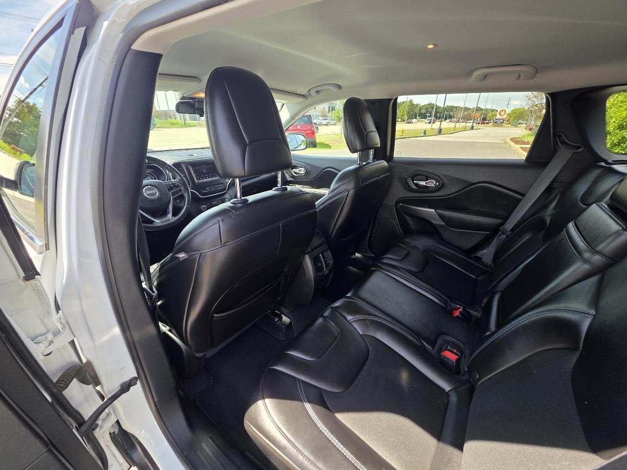 Jeep Cherokee Latitude Plus 4x4 2019