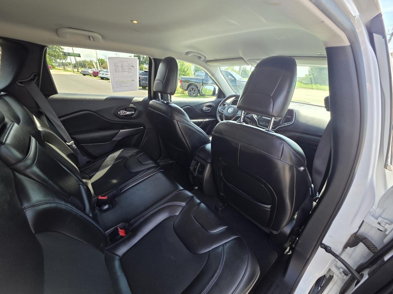 Jeep Cherokee Latitude Plus 4x4 2019