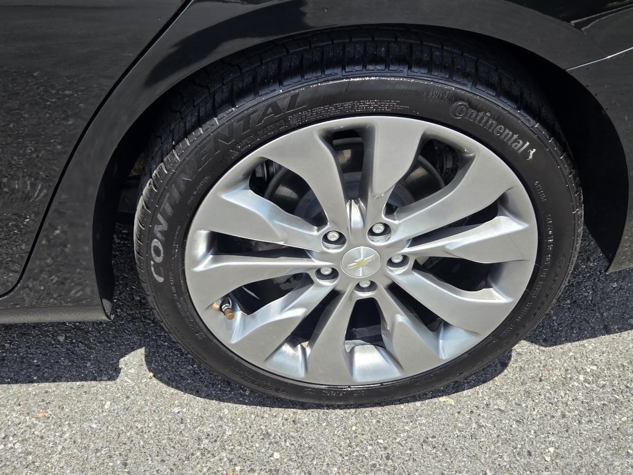 Chevrolet Malibu 4dr Sdn Premier w/2LZ 2017
