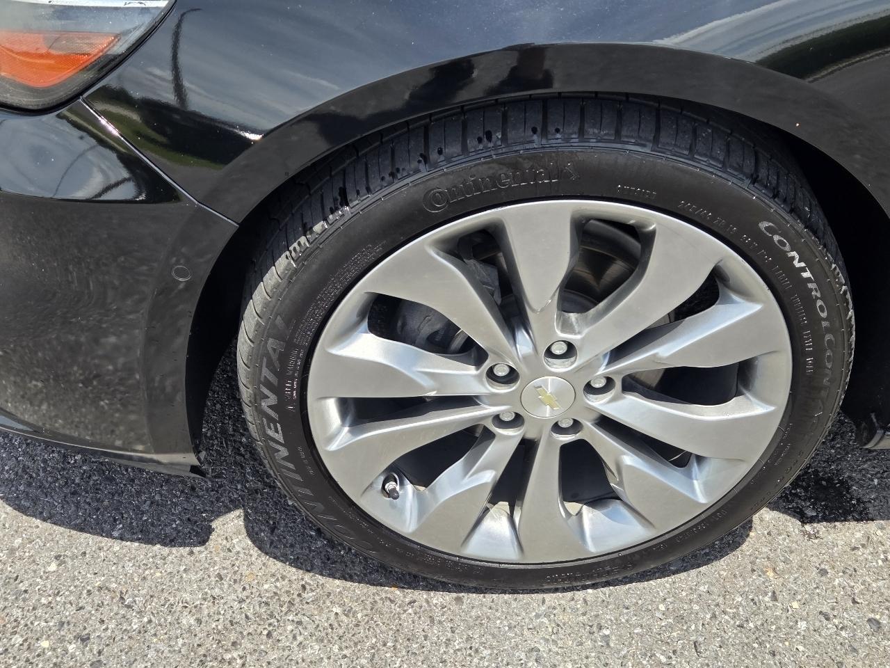 Chevrolet Malibu 4dr Sdn Premier w/2LZ 2017