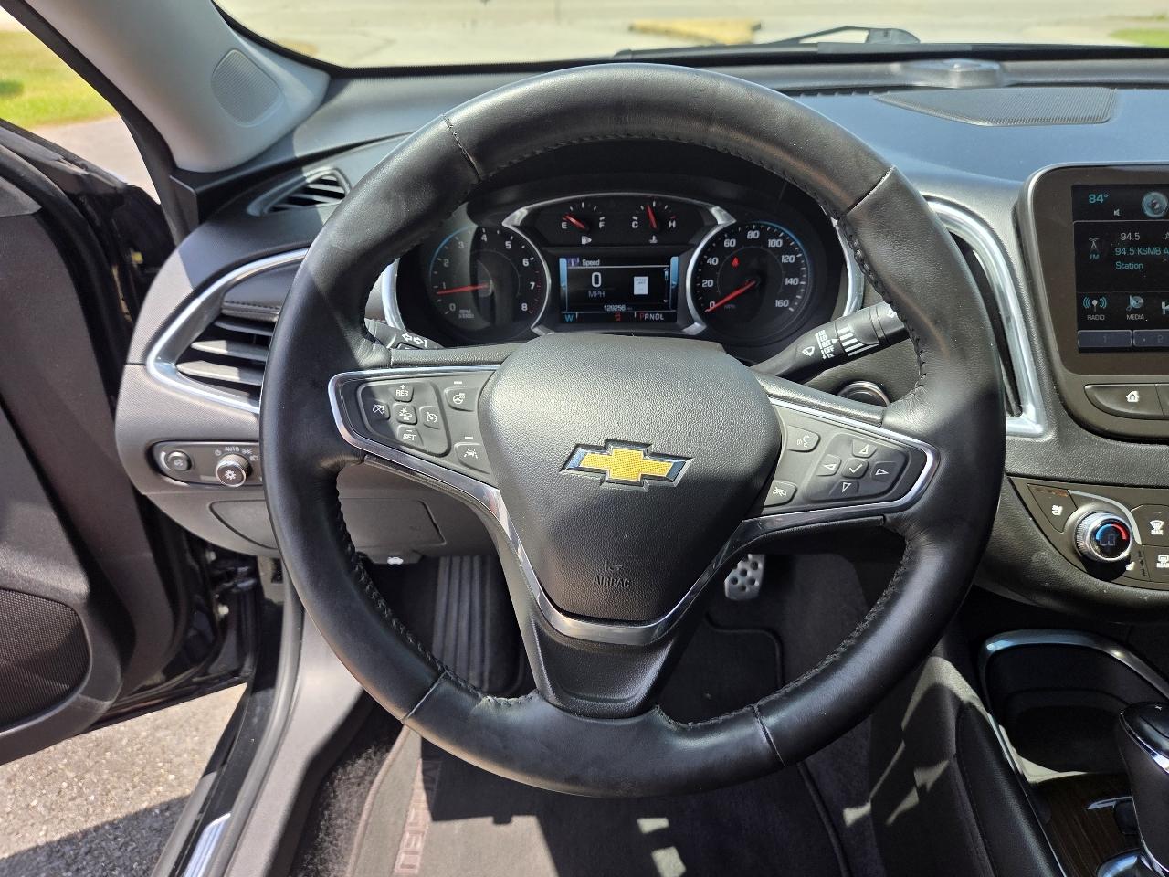 Chevrolet Malibu 4dr Sdn Premier w/2LZ 2017