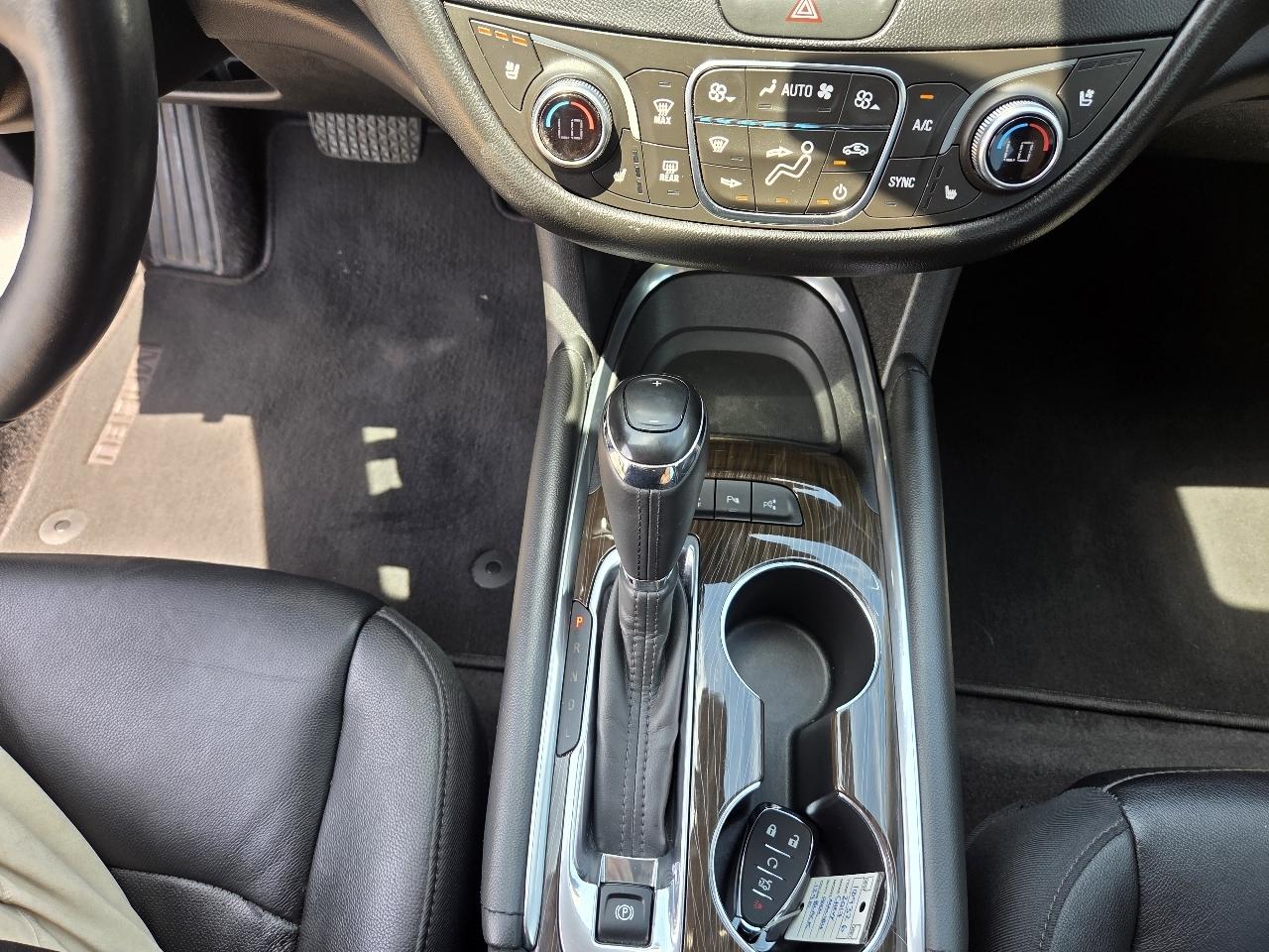 Chevrolet Malibu 4dr Sdn Premier w/2LZ 2017