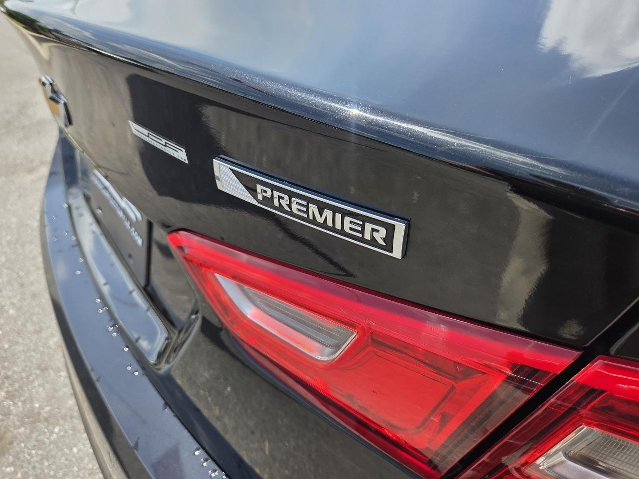 Chevrolet Malibu 4dr Sdn Premier w/2LZ 2017