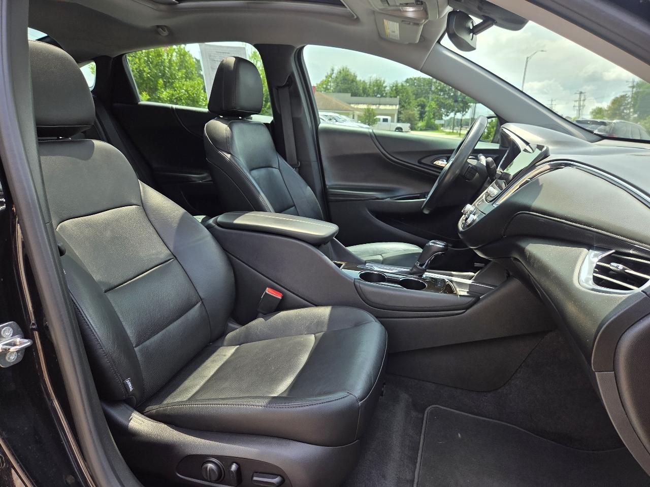 Chevrolet Malibu 4dr Sdn Premier w/2LZ 2017