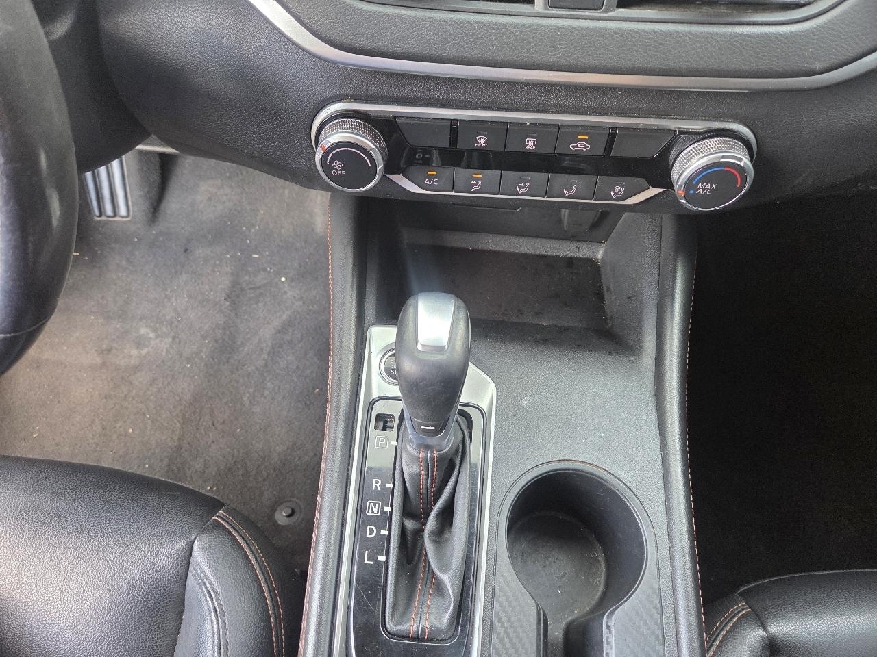 Nissan Altima 2.5 SR Sedan 2022