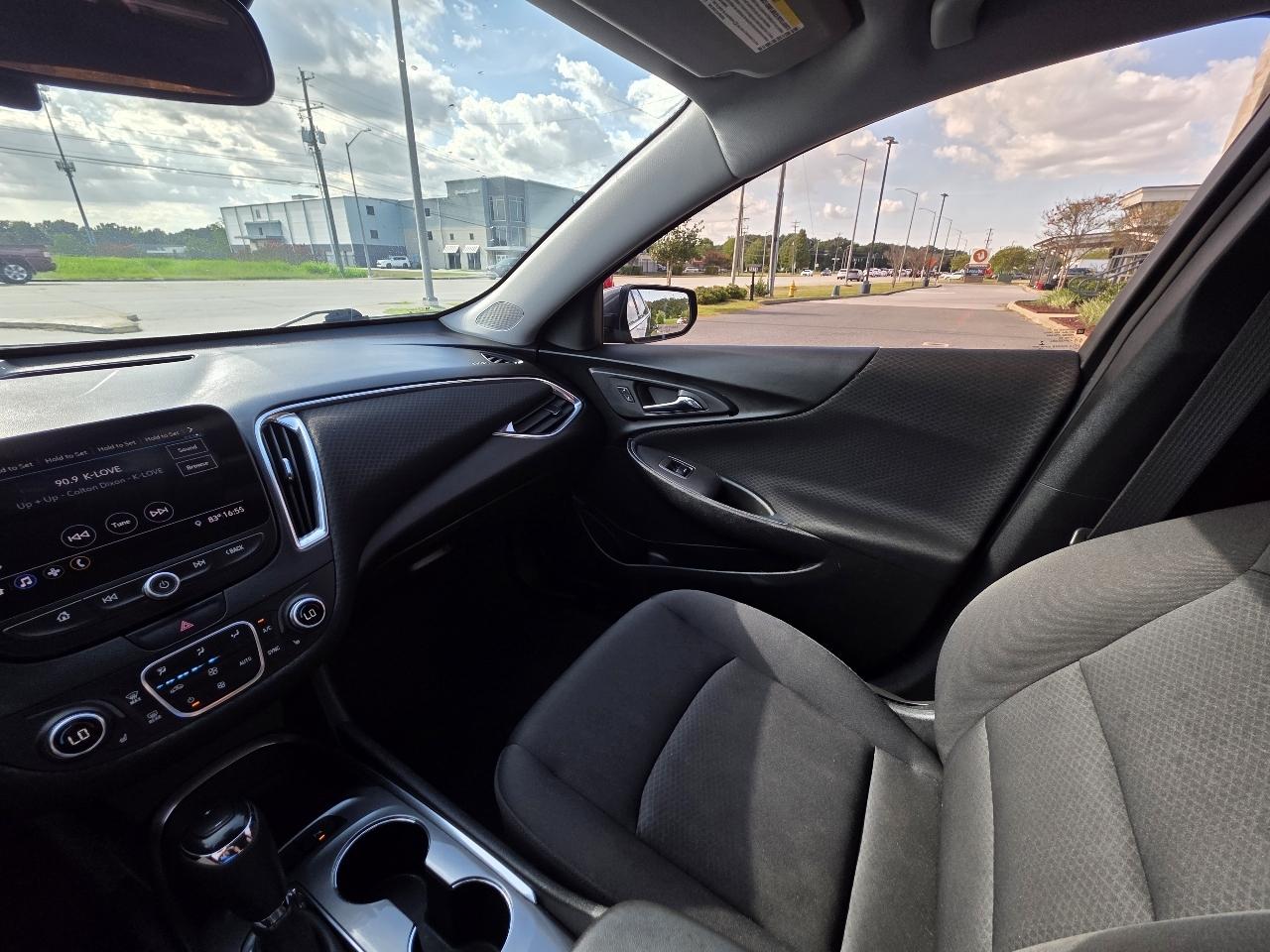 Chevrolet Malibu 4dr Sdn LT w/1LT 2019