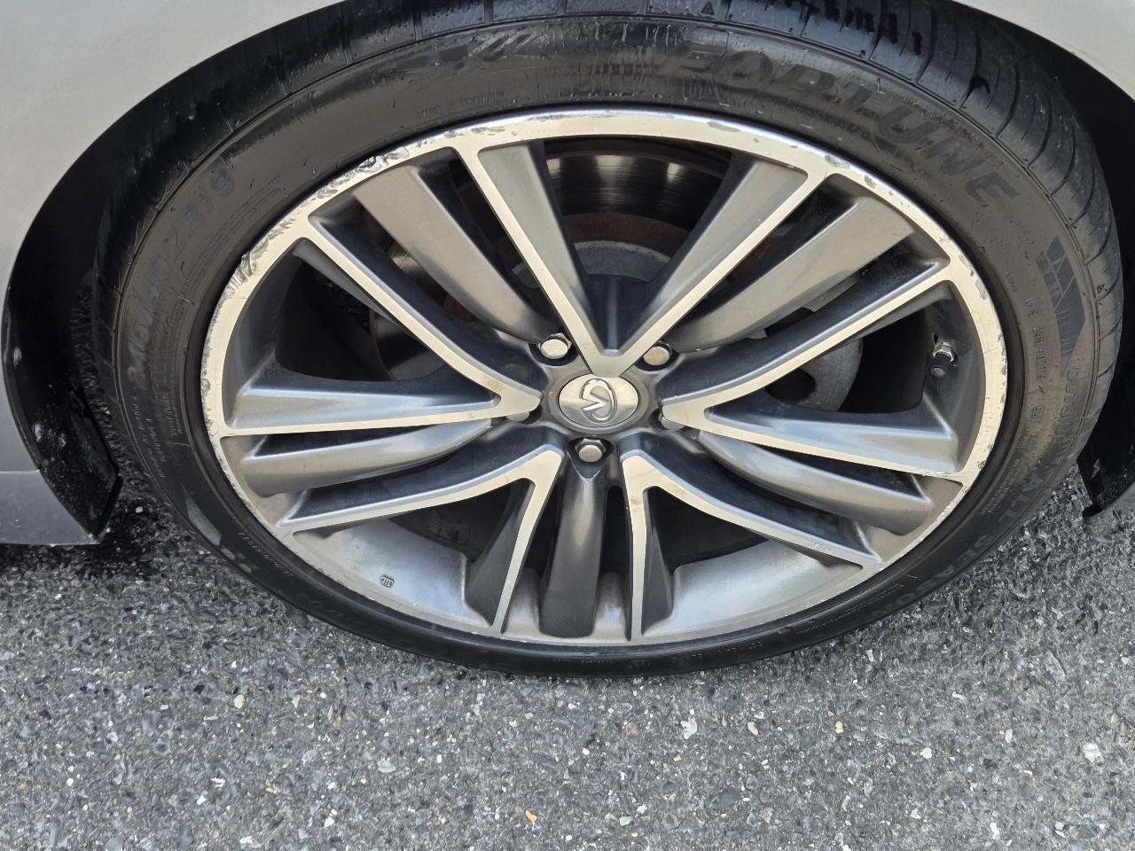 Infiniti Q50 4dr Sdn Premium RWD 2014