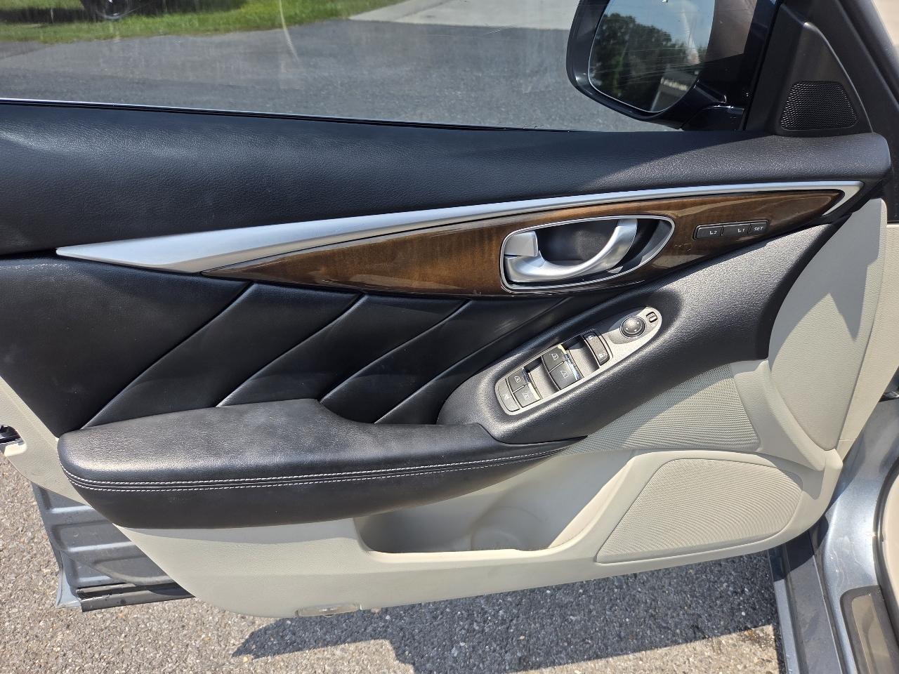 Infiniti Q50 4dr Sdn Premium RWD 2014