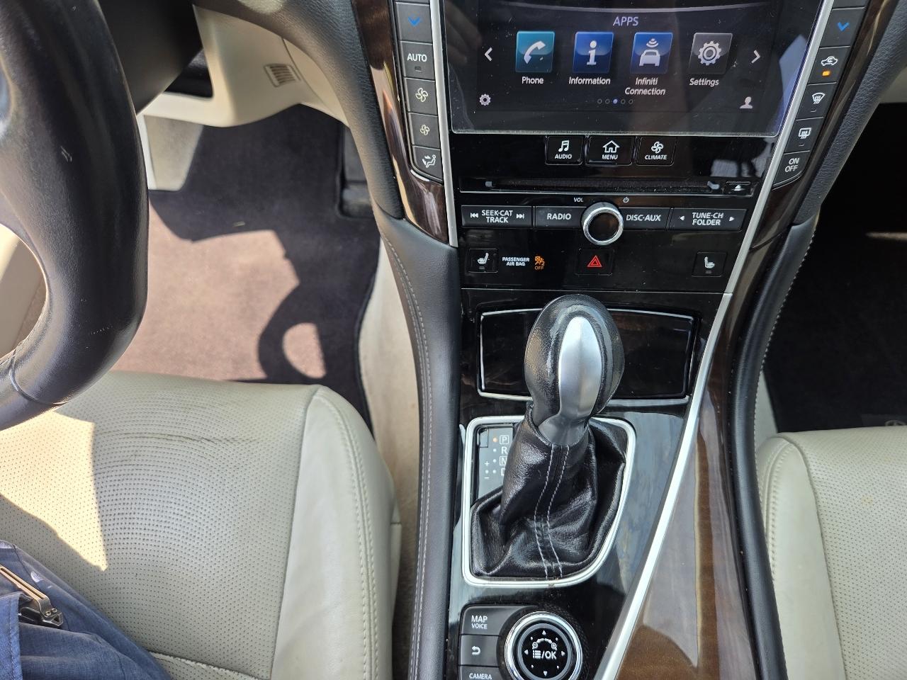Infiniti Q50 4dr Sdn Premium RWD 2014