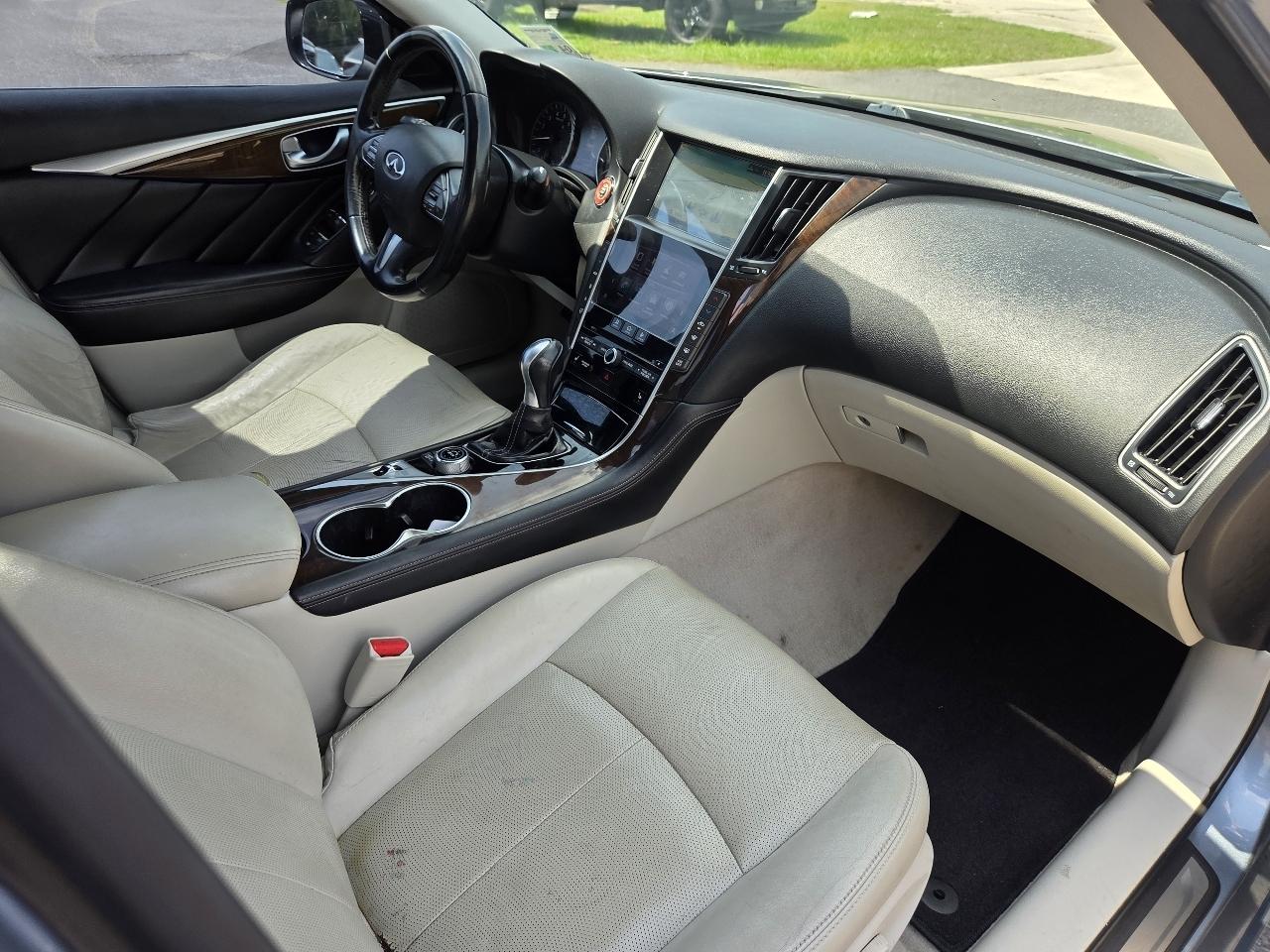 Infiniti Q50 4dr Sdn Premium RWD 2014