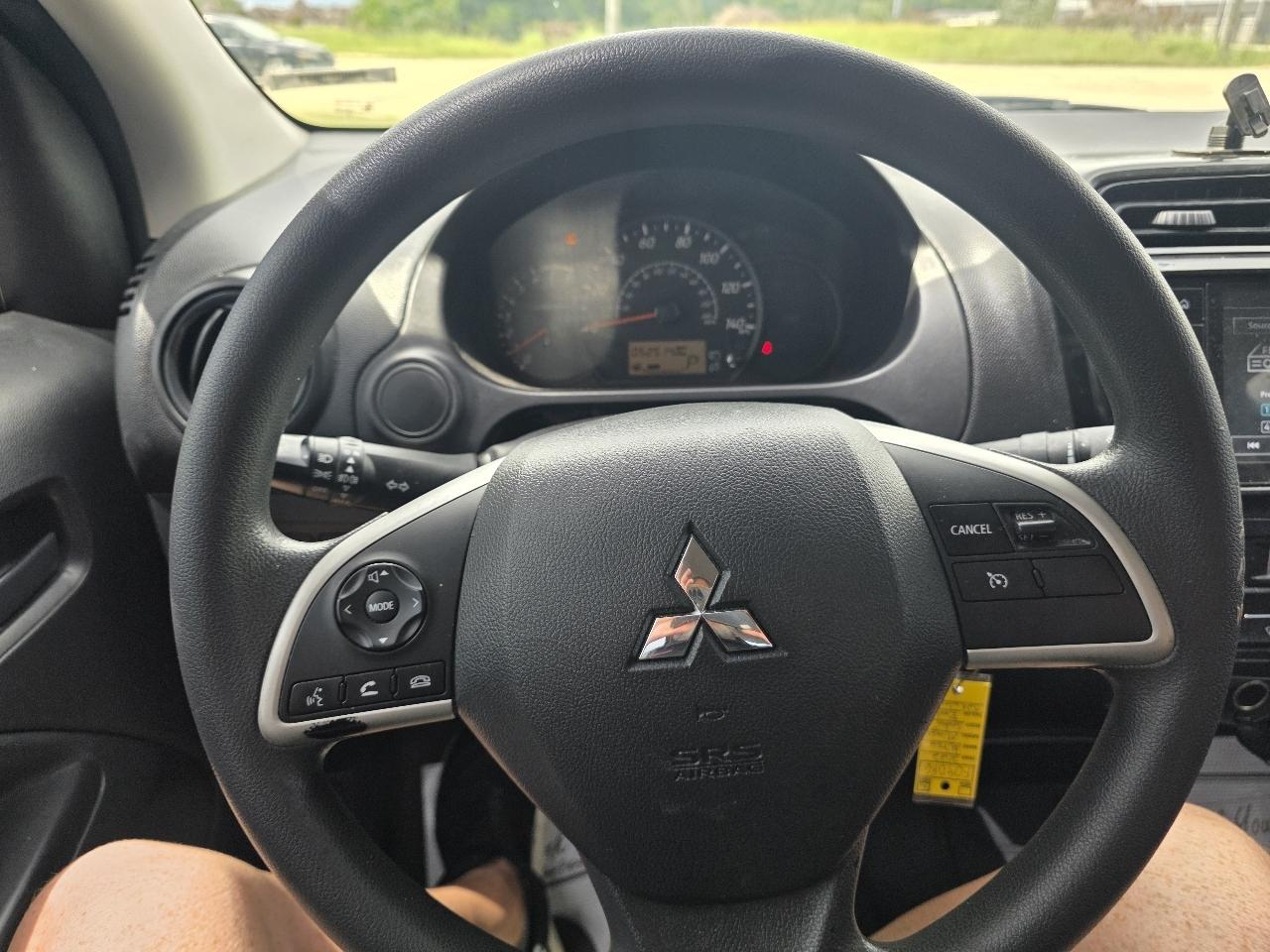 Mitsubishi Mirage G4 photo 13