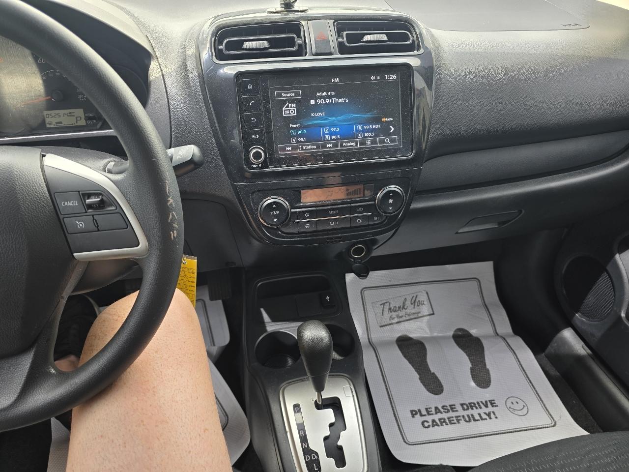Mitsubishi Mirage G4 photo 17