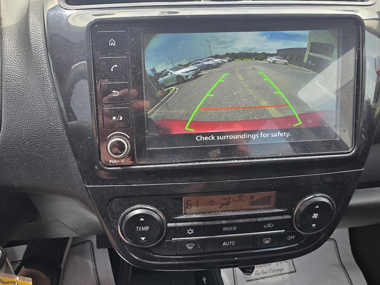 Mitsubishi Mirage G4 photo 18