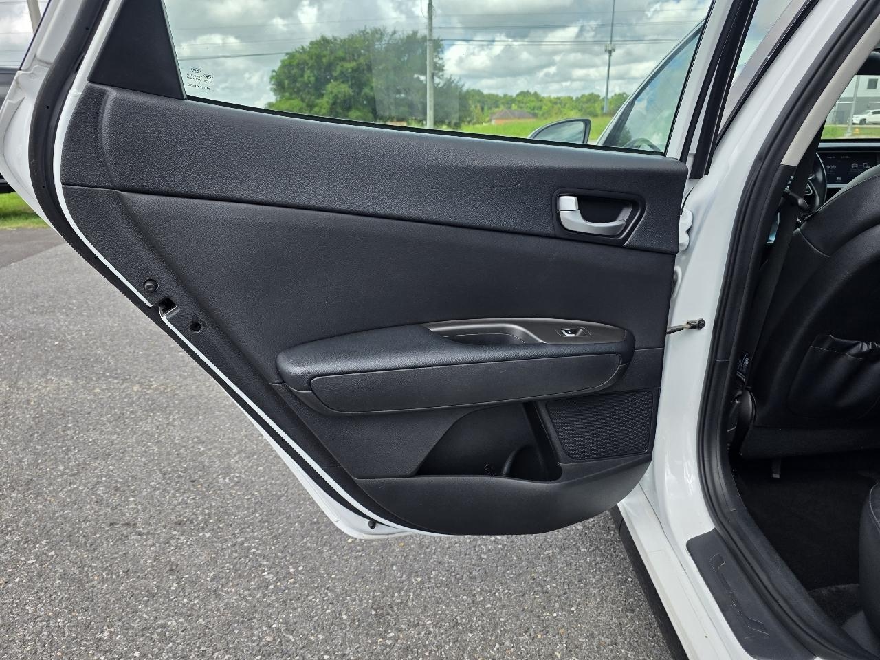 Kia Optima photo 23