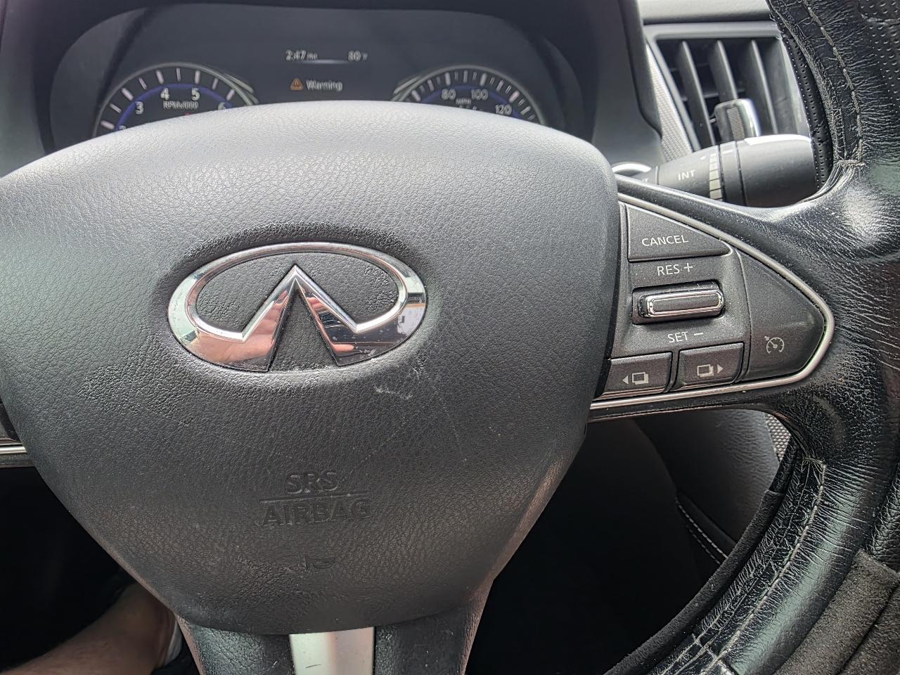 Infiniti Q50 4dr Sdn Premium RWD 2014