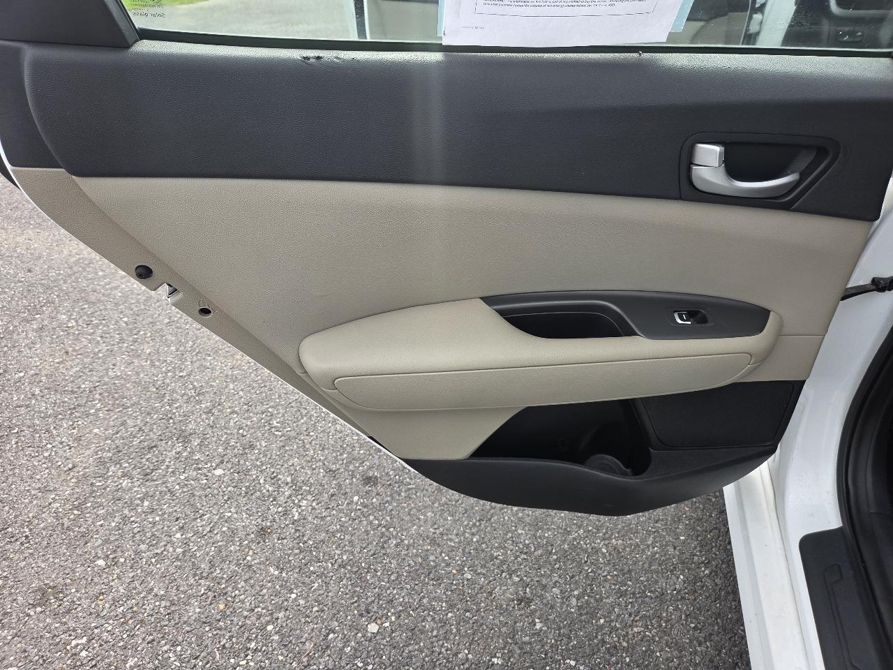 Kia Optima photo 25
