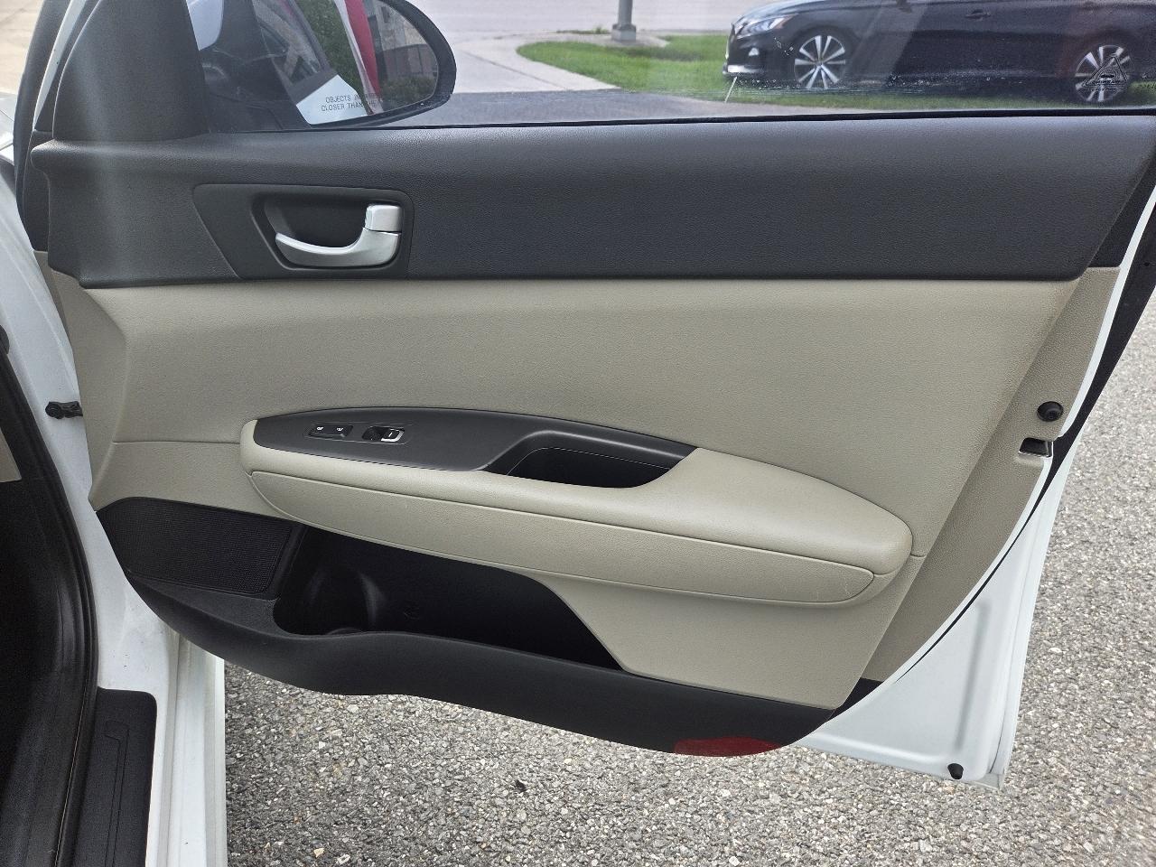 Kia Optima photo 31
