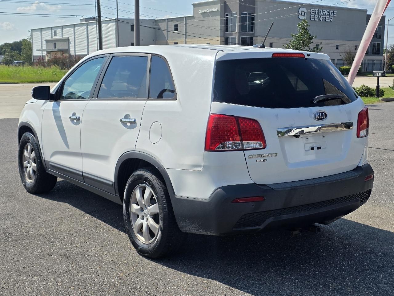 Kia Sorento 2WD 4dr I4 LX 2013