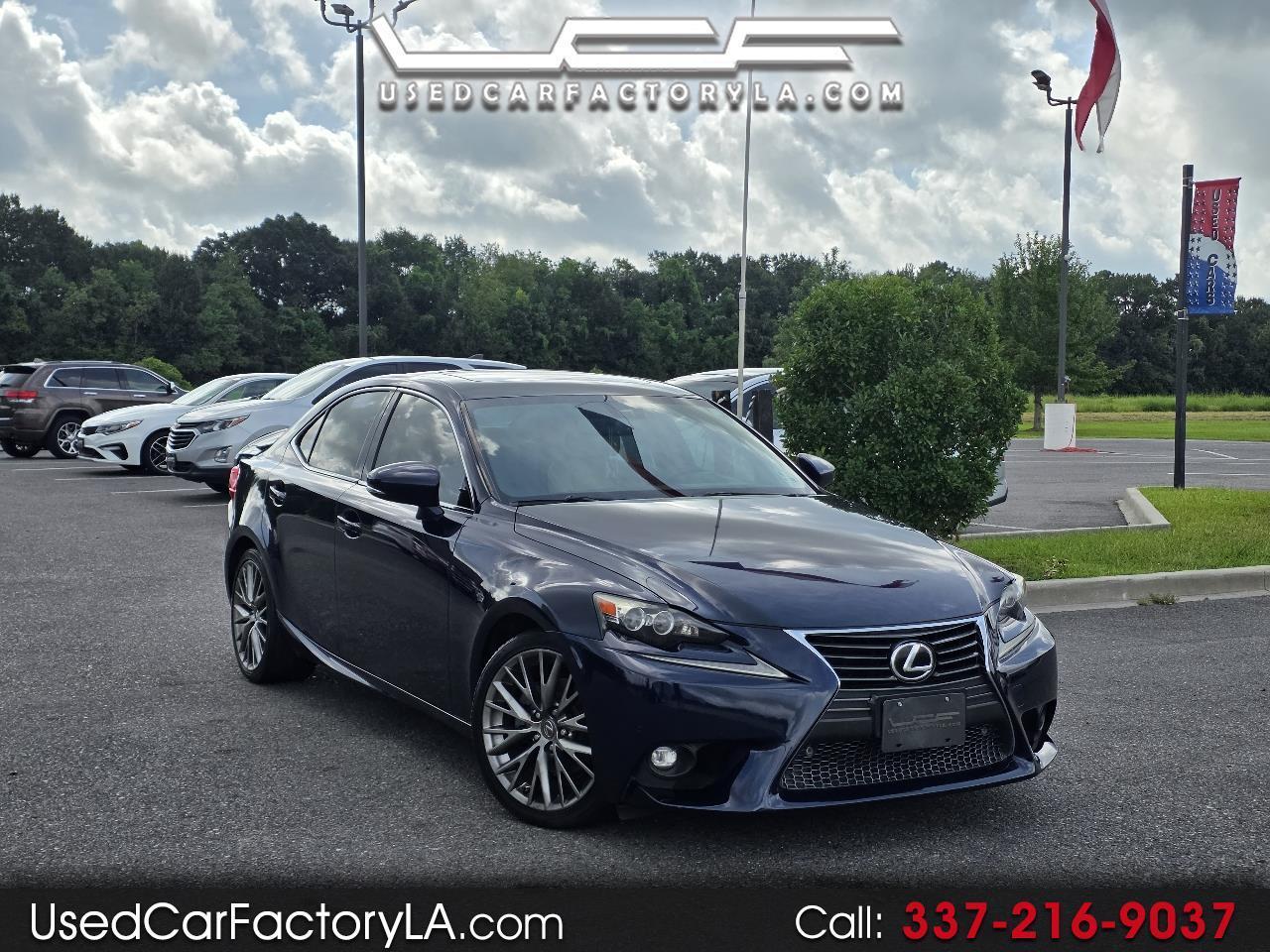 2015 Lexus IS 250 4dr Sport Sdn RWD