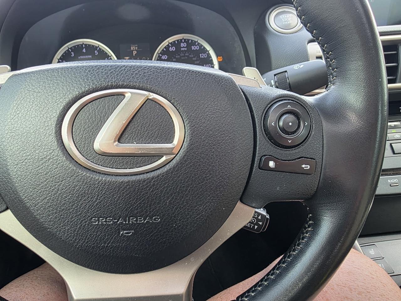 Lexus IS 250 4dr Sport Sdn RWD 2015