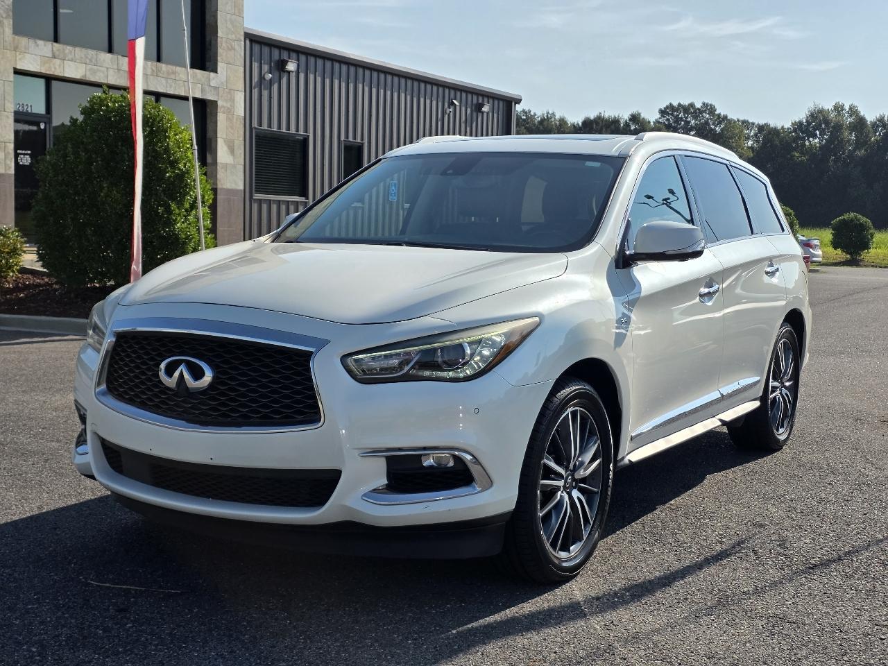 Infiniti QX60 photo 3